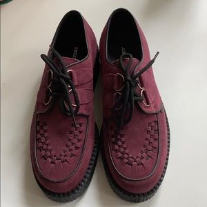 UNDERGROUND CREEPERS